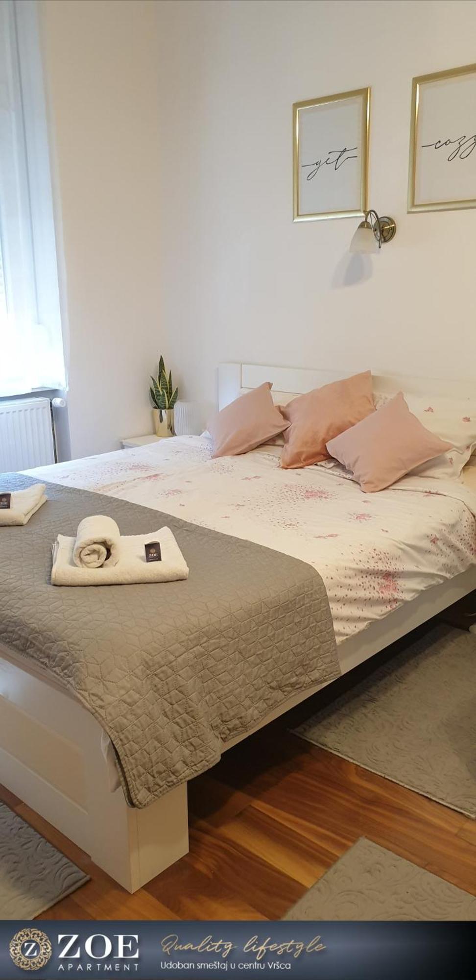 Zoe Apartment ヴルシャツ エクステリア 写真